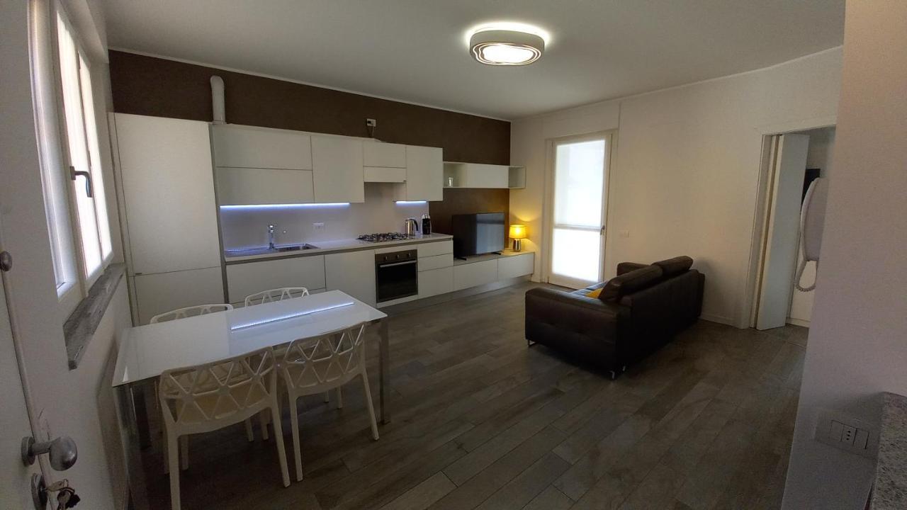 Home Sweet Home Pessano con Bornago Esterno foto